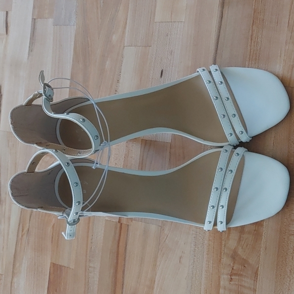 White studded sandals size 10 - Picture 3 of 3